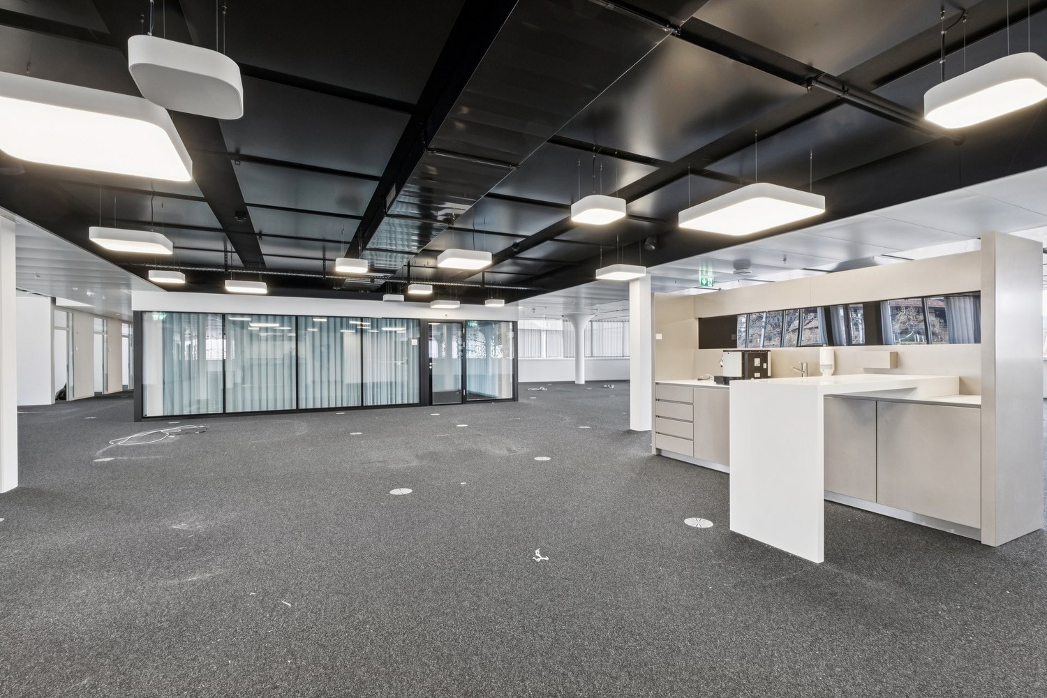 2485m² ufficio