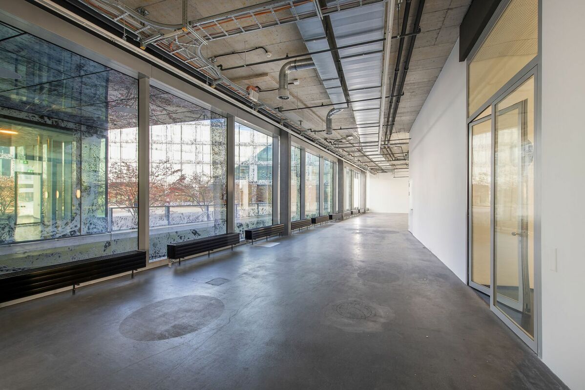 negozio di 622m²