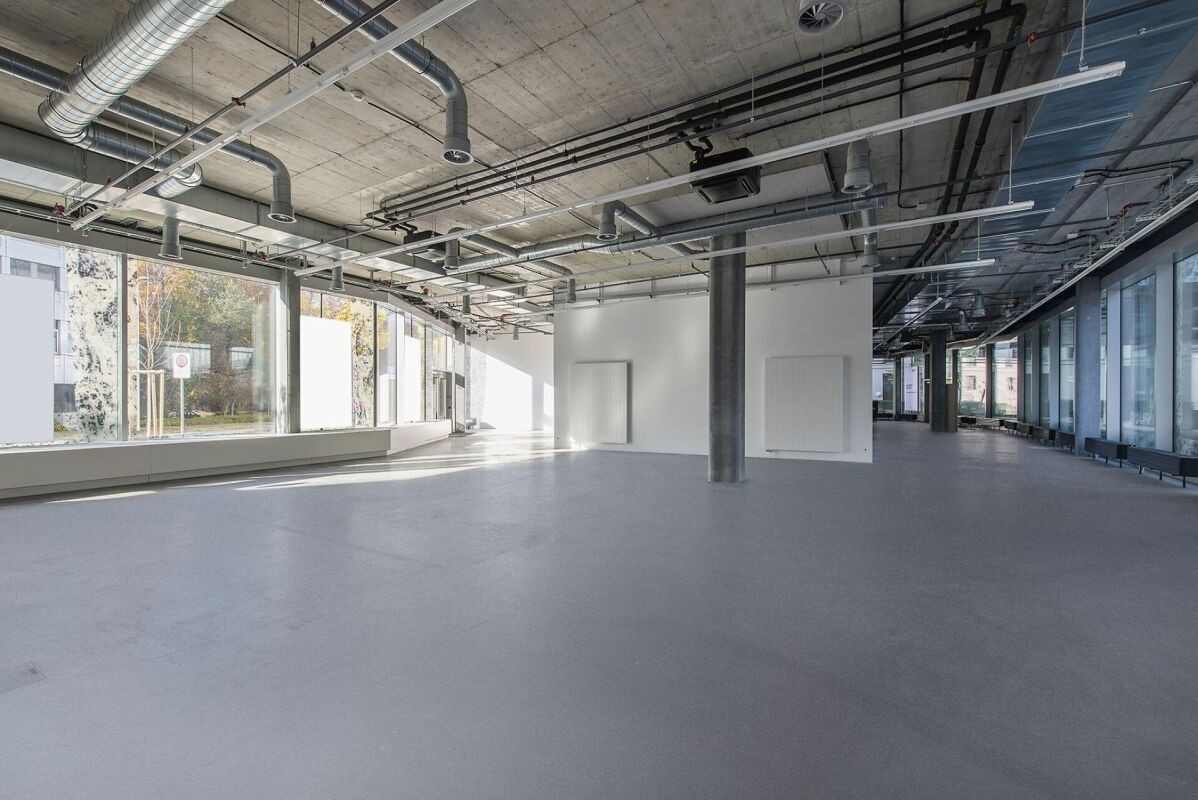 negozio di 622m²