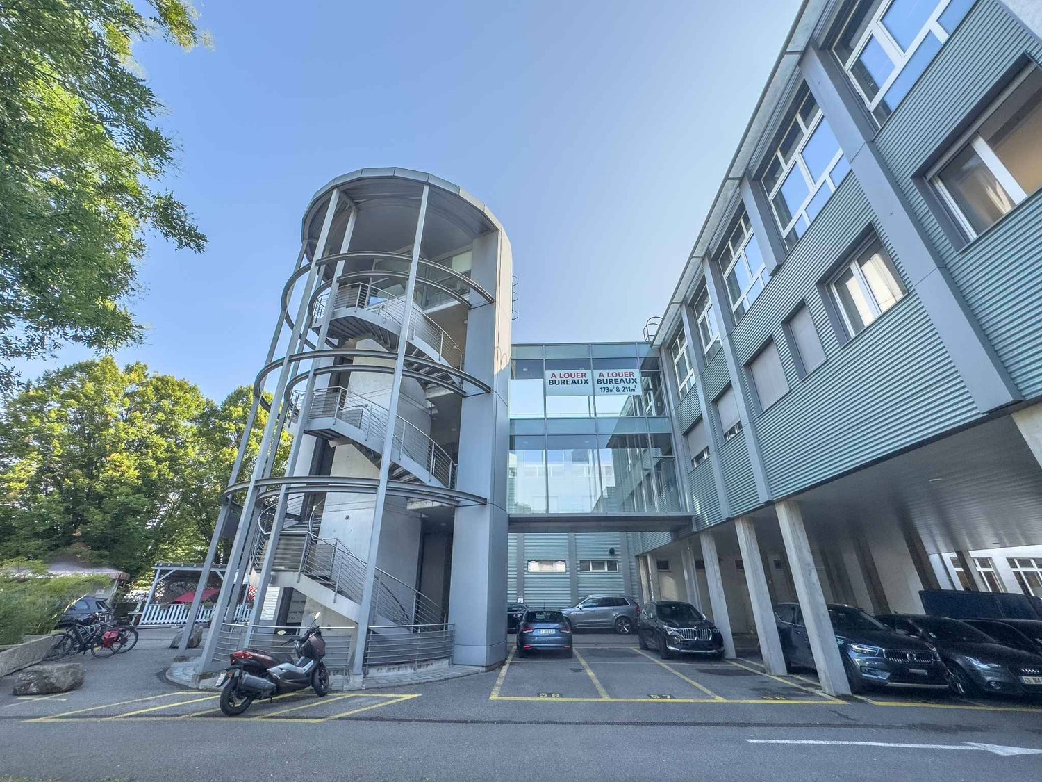 174m² Büro