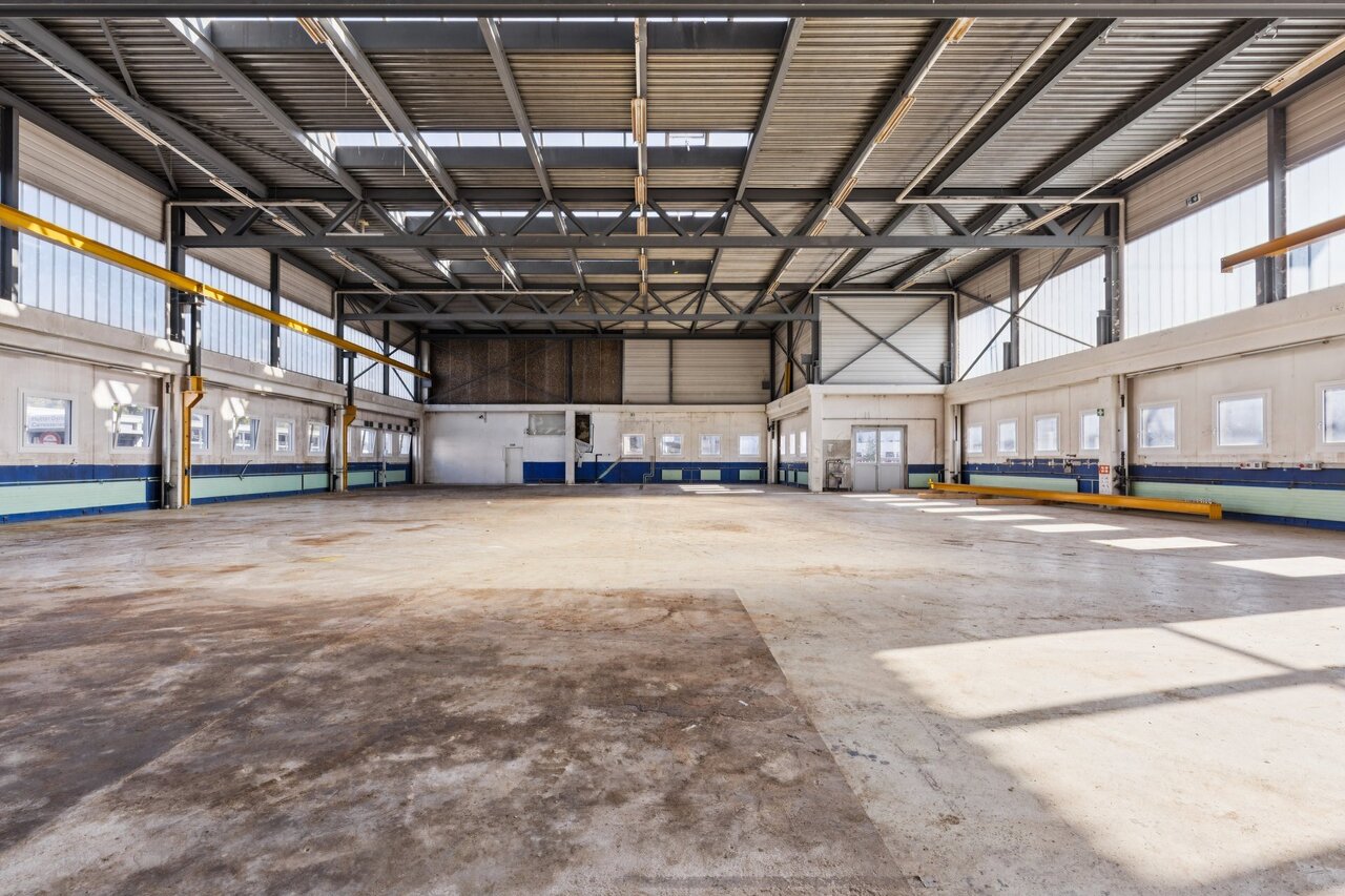 790m² commerciale