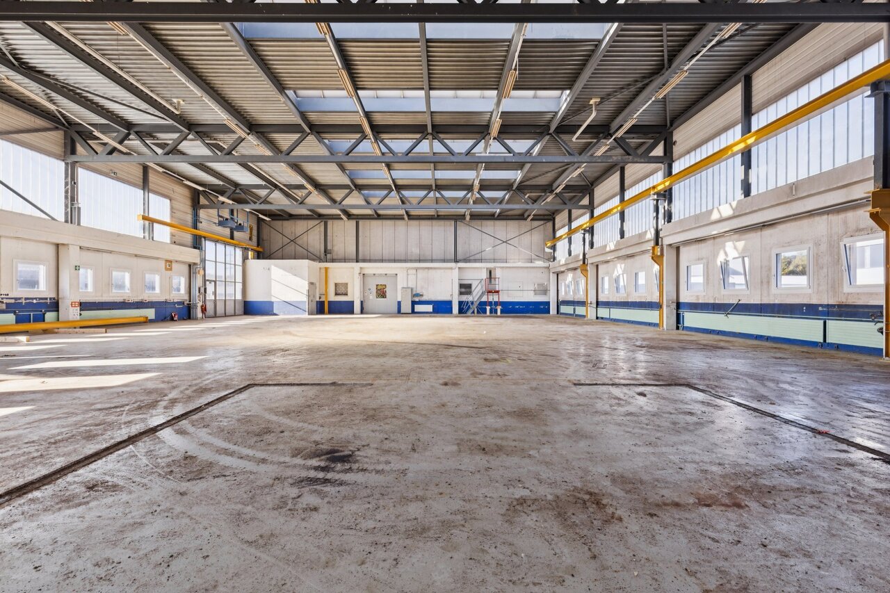 790m² commerciale