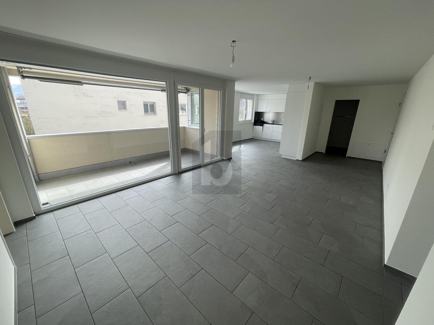 Appartamento di 4 ½ locali, foto 2 di 4