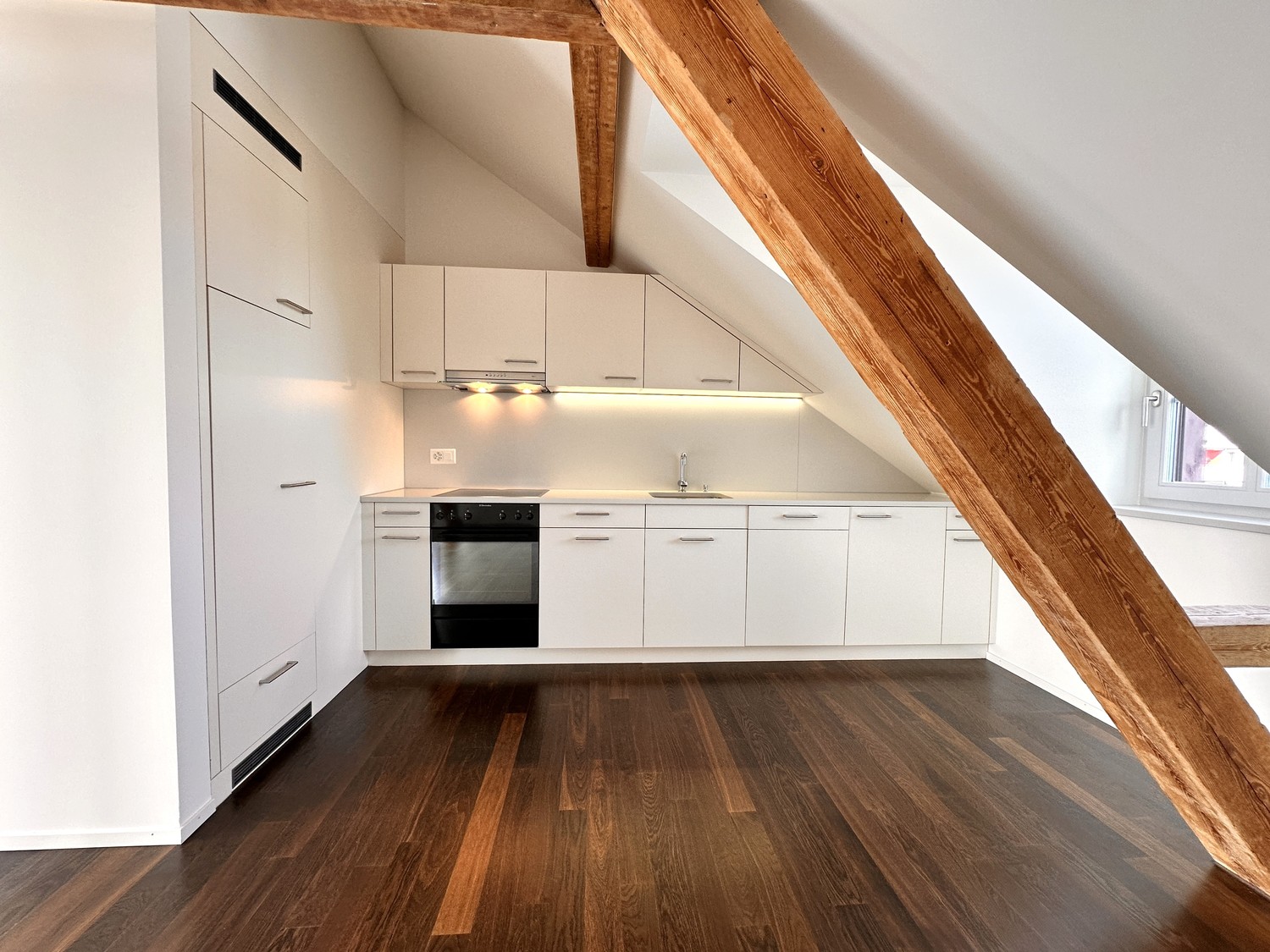 Appartamento di 3 ½ locali, foto 2 di 8