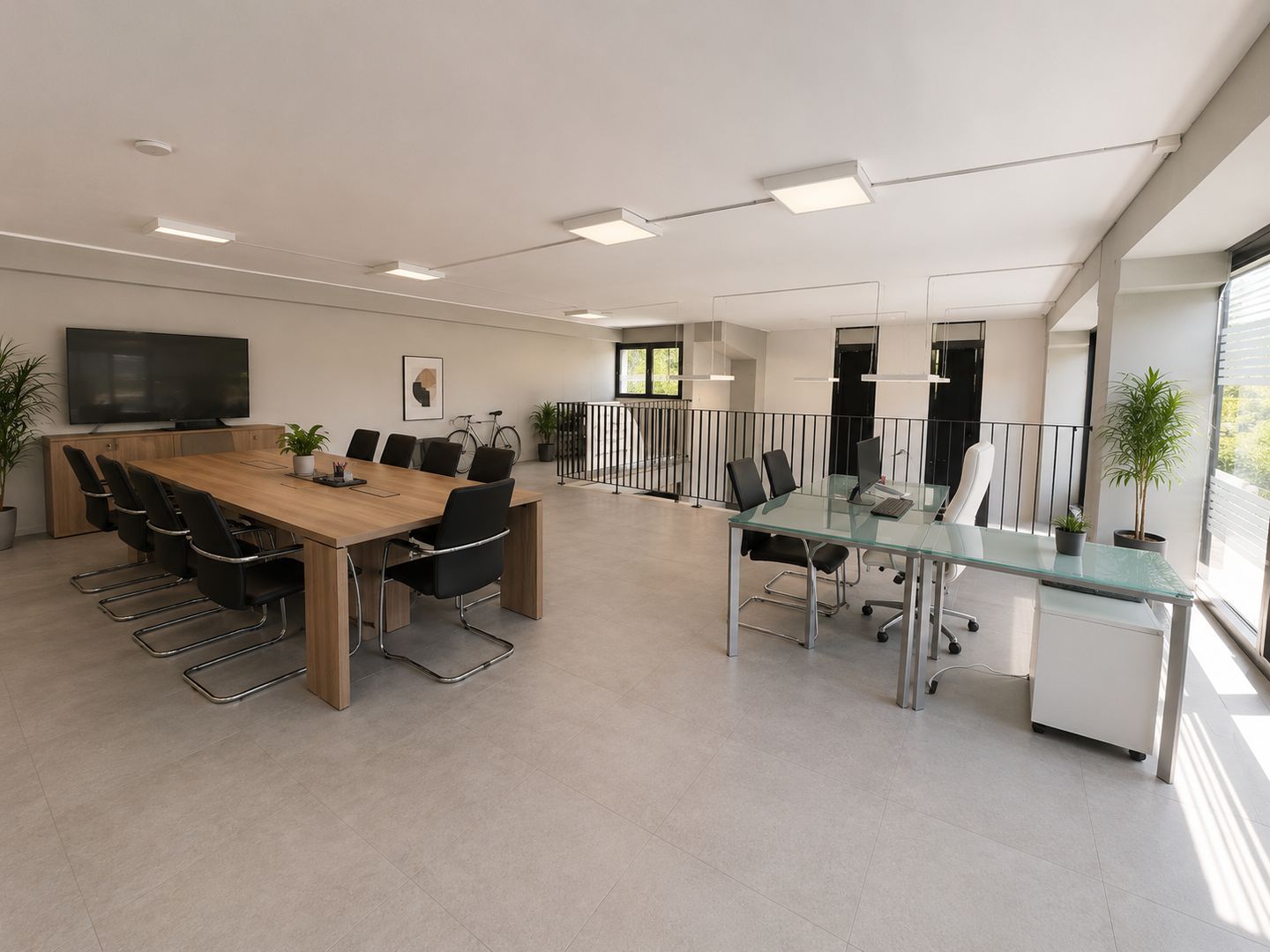 150m² office