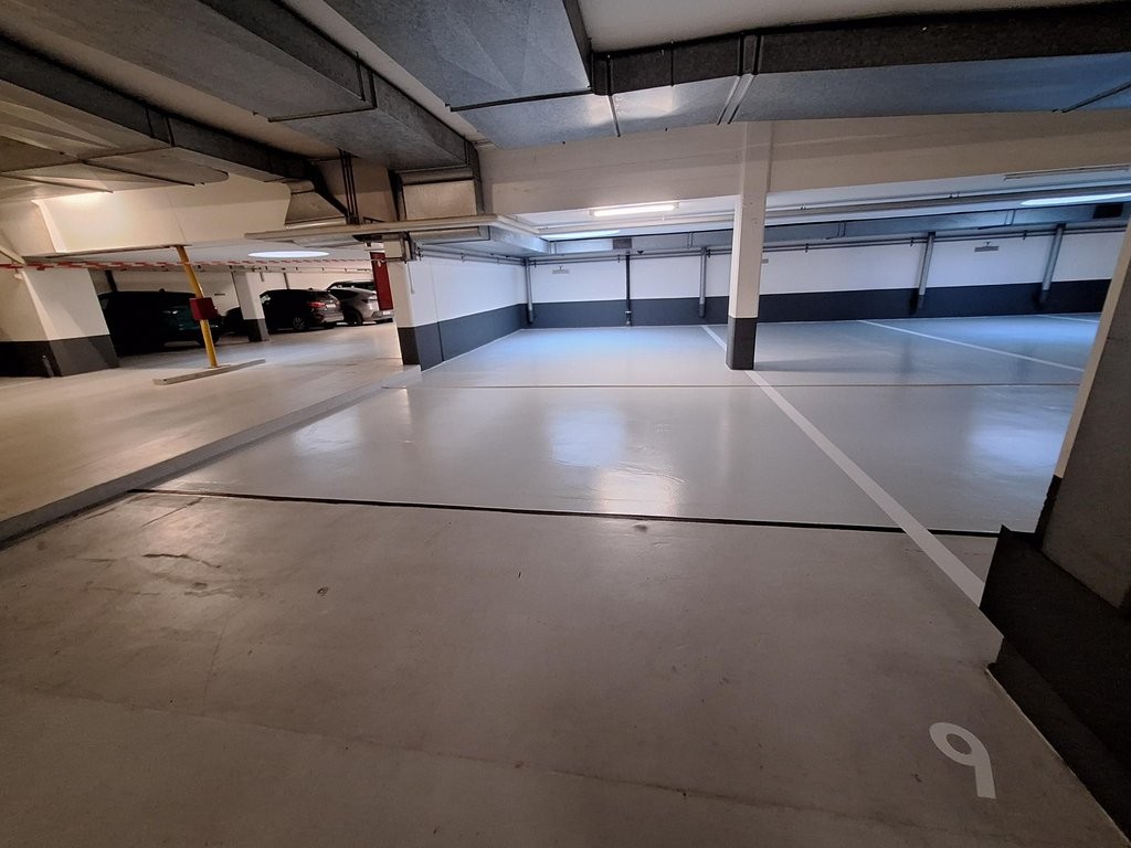 Unterirdischer Parkplatz