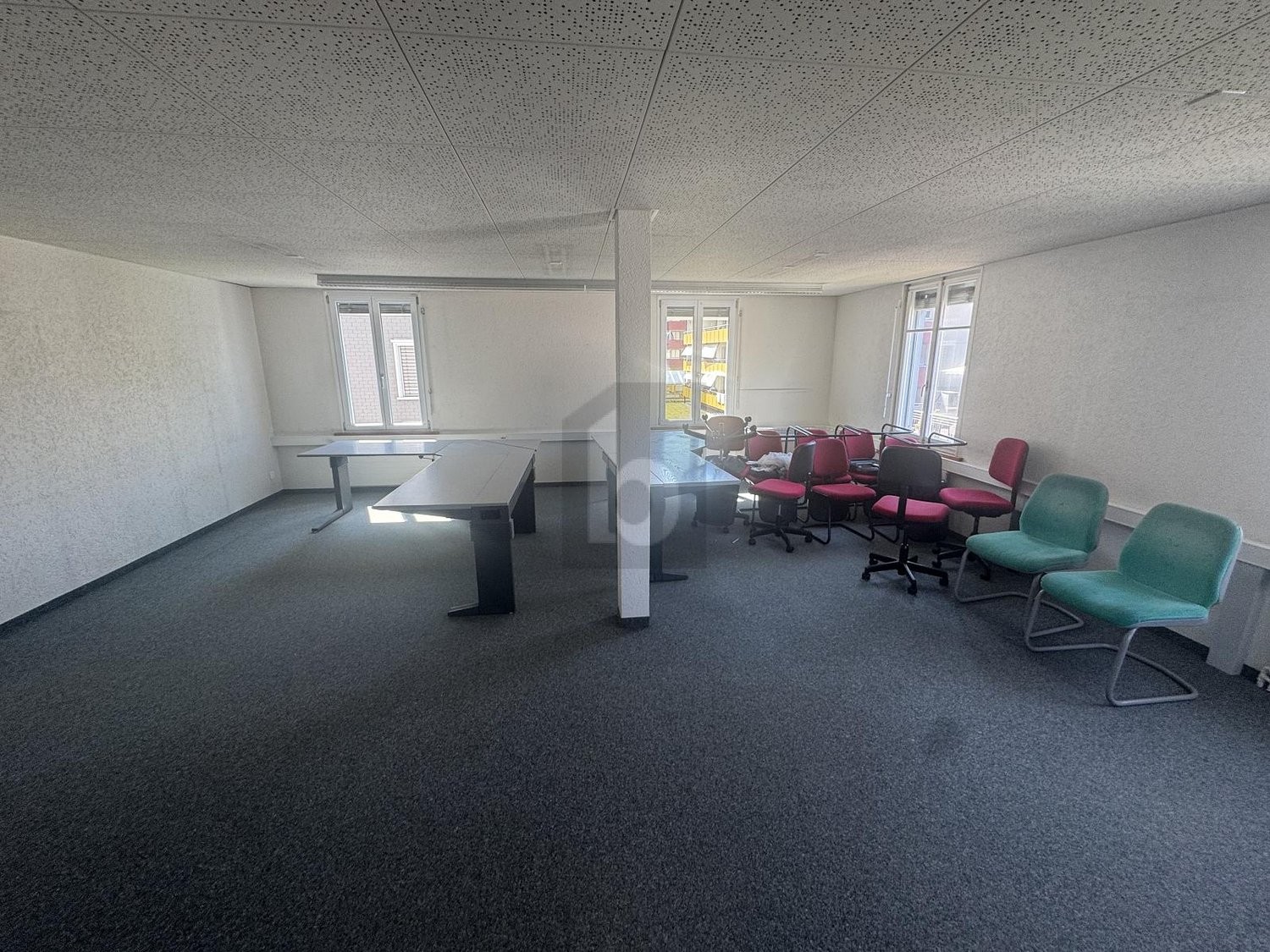 39m² office