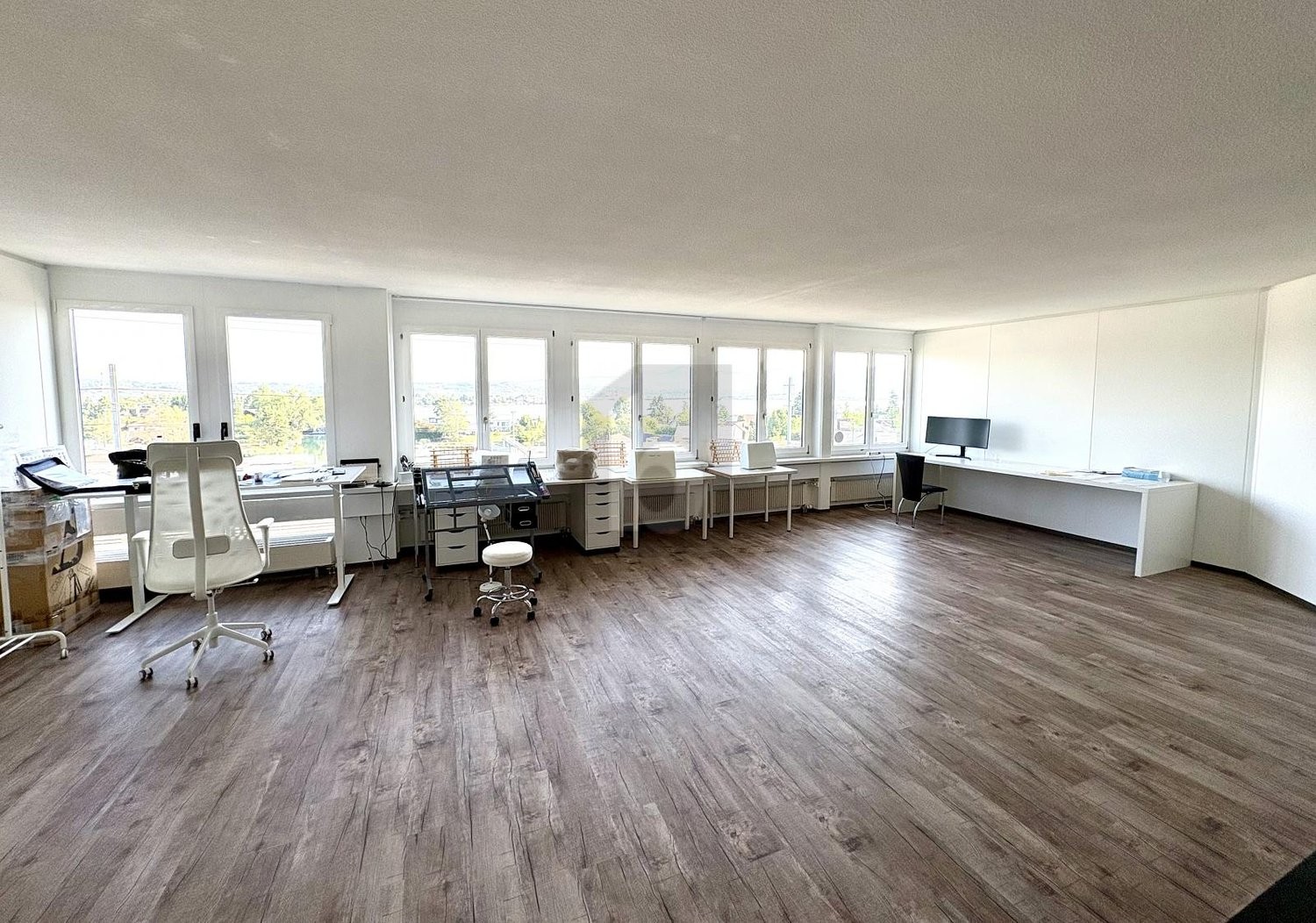 65m² bureau