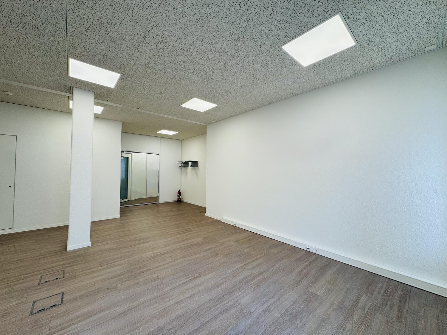 205m² office, foto 9 di 10