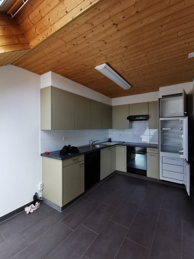 Appartamento di 4 locali, foto 7 di 9
