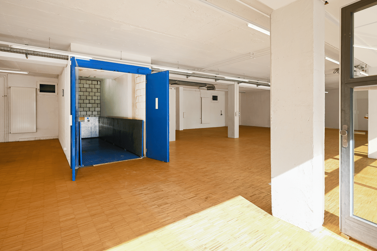 654m² ufficio