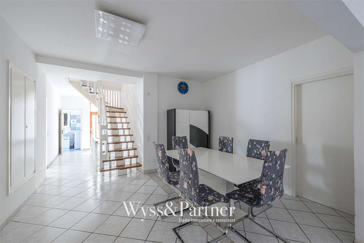 6 rooms apartment, foto 3 di 10