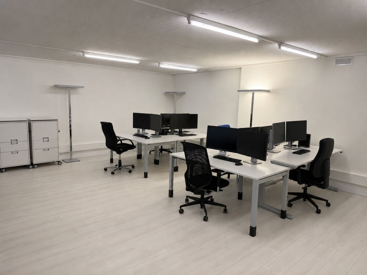 92m² office