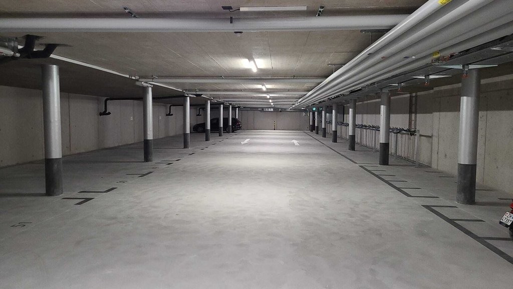 Underground slot