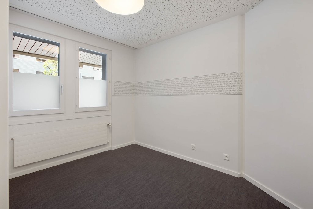 70m² office
