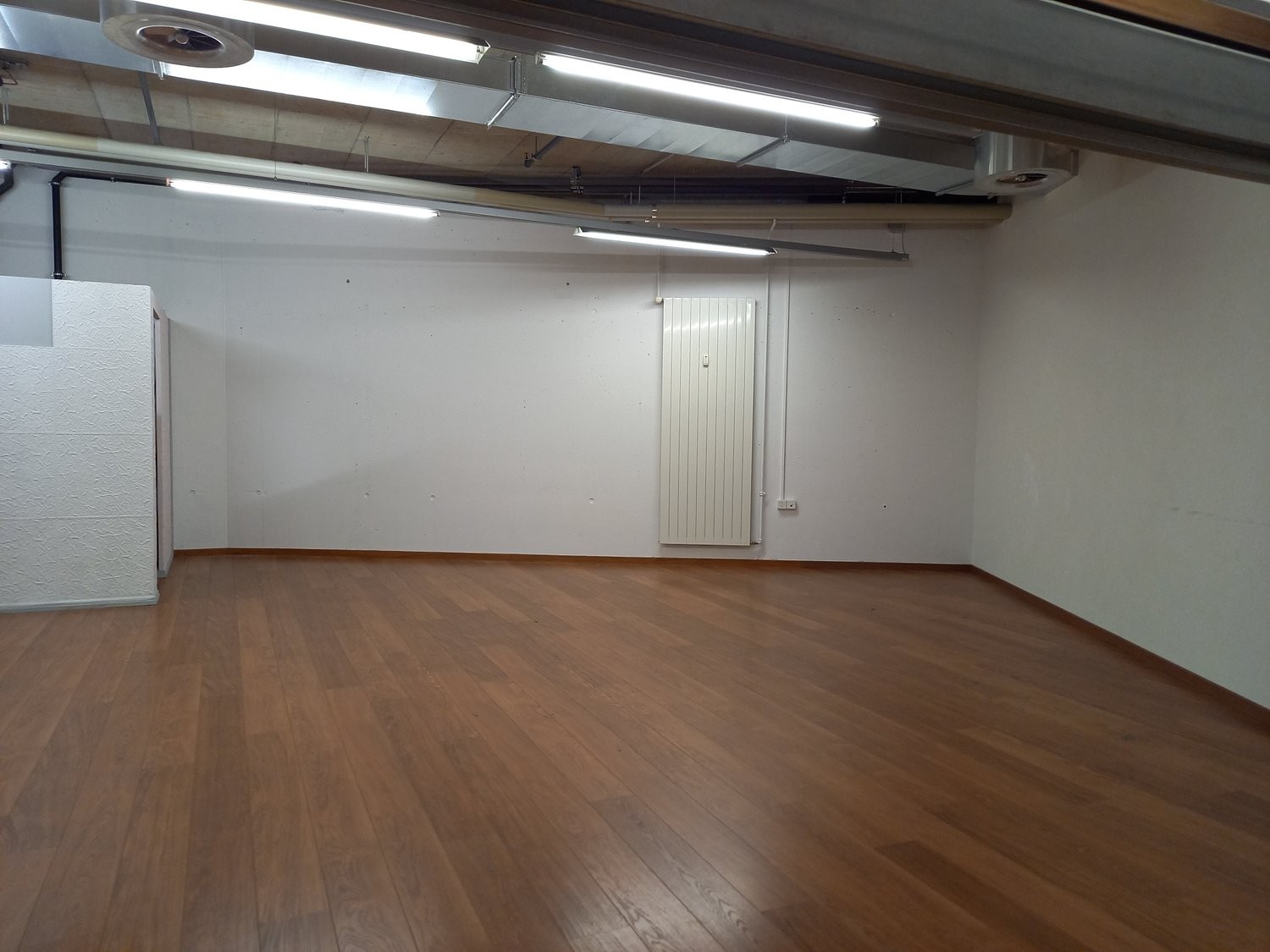 55m² negozio