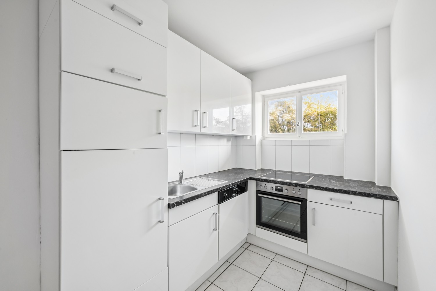Appartamento di 2 locali, foto 1 di 8