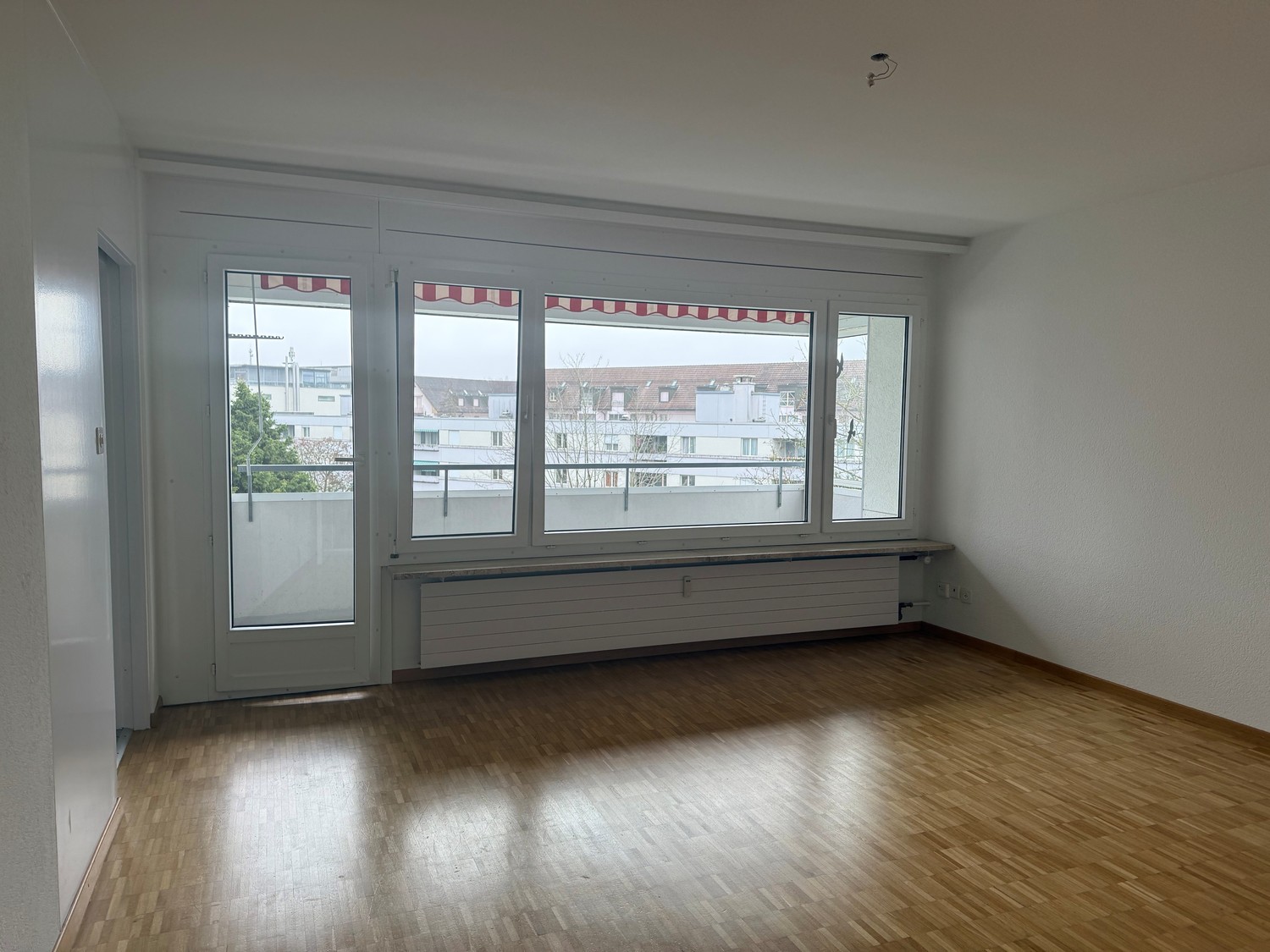Appartamento di 2 ½ locali, foto 4 di 6