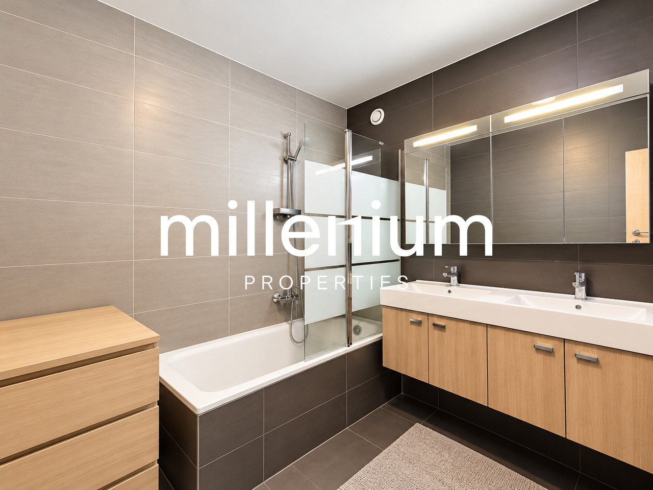 Appartamento di 4 locali, foto 7 di 9