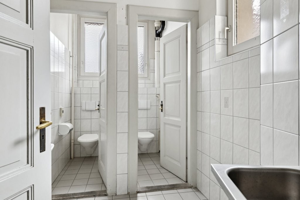 371m² ufficio, foto 9 di 10