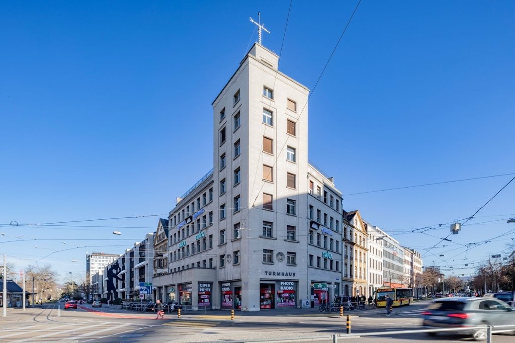 371m² ufficio, foto 1 di 10