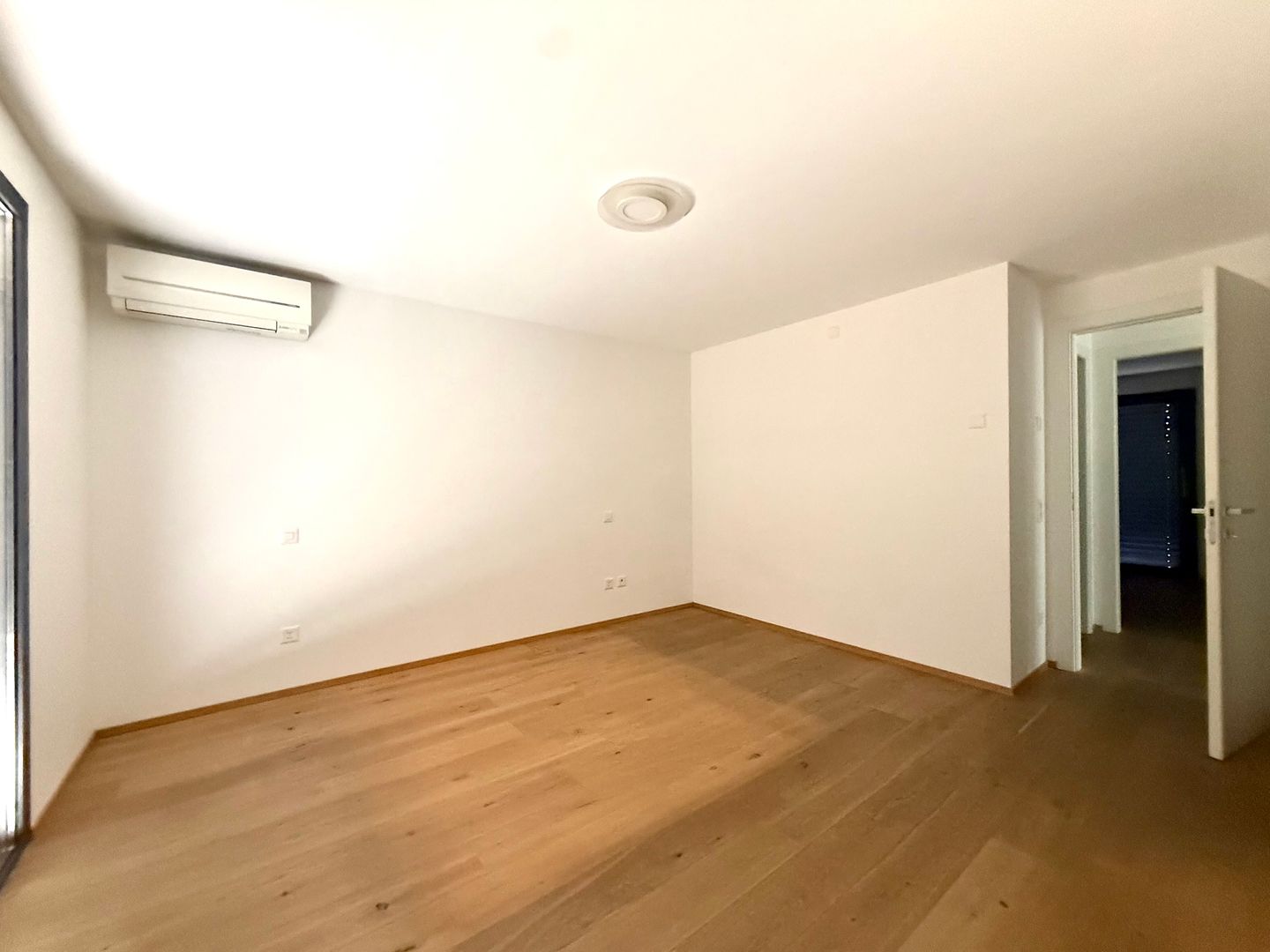 3 rooms apartment, foto 4 di 7