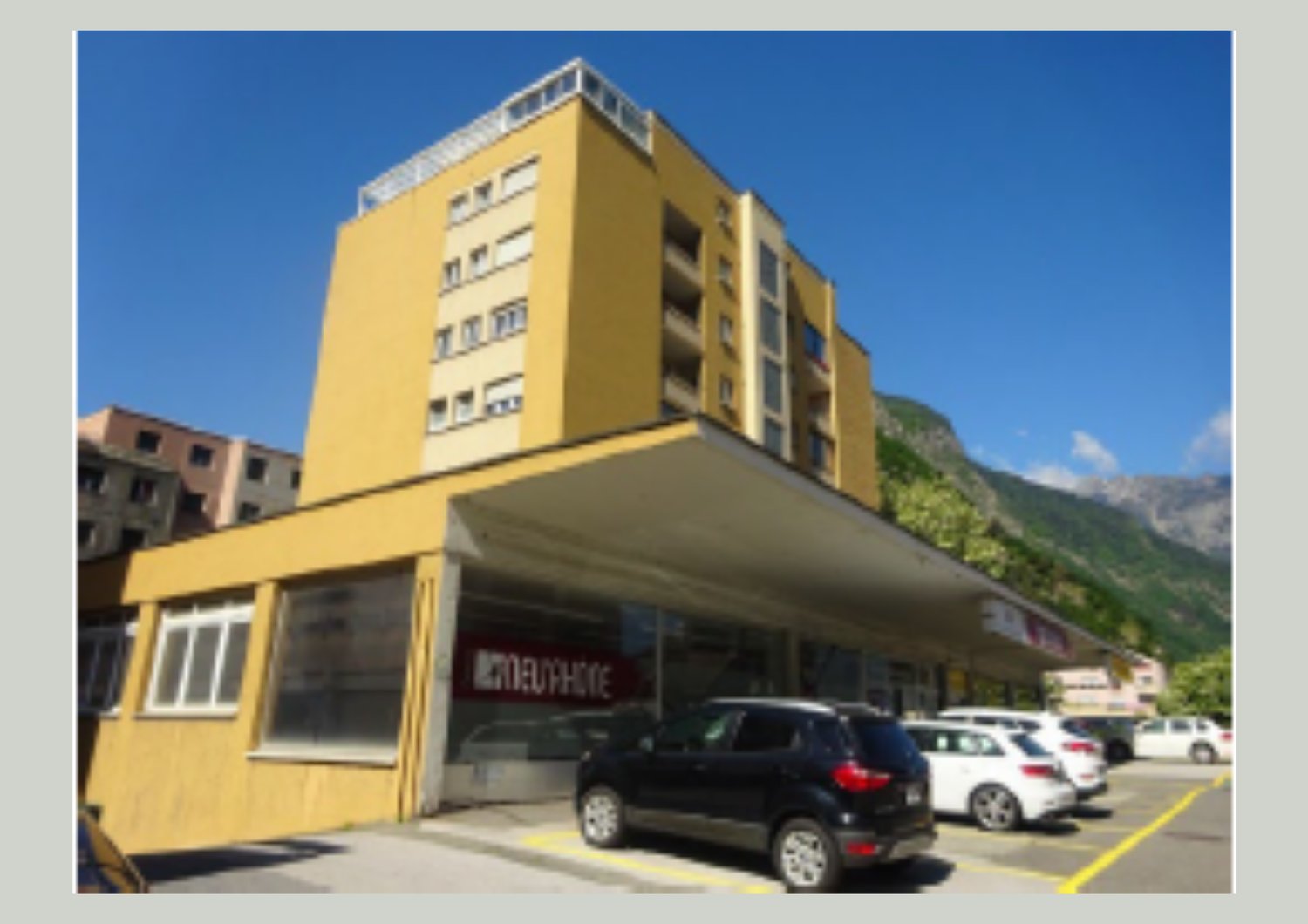 398m² deposito
