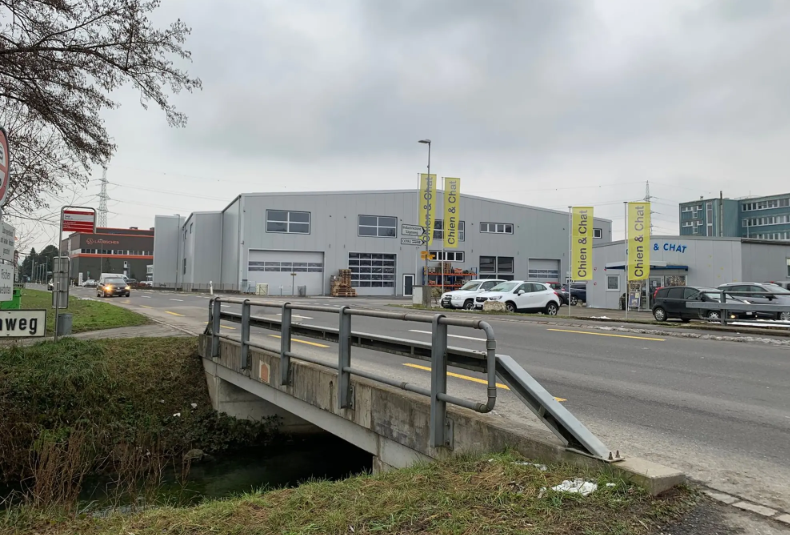 Oggetto industriale di 370m²