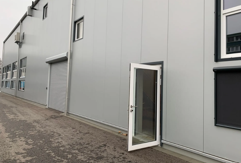 Oggetto industriale di 370m²
