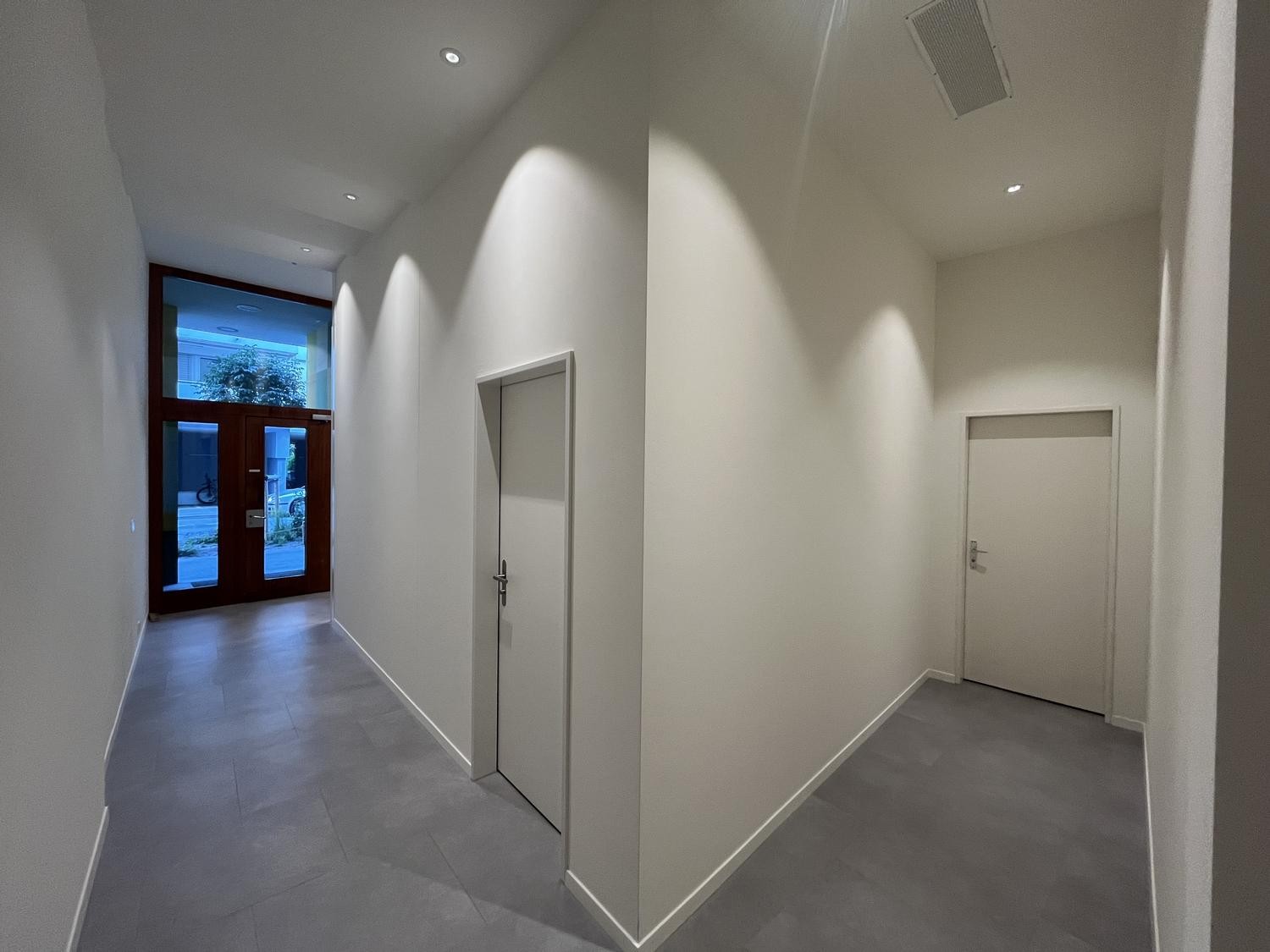 32m² commerciale