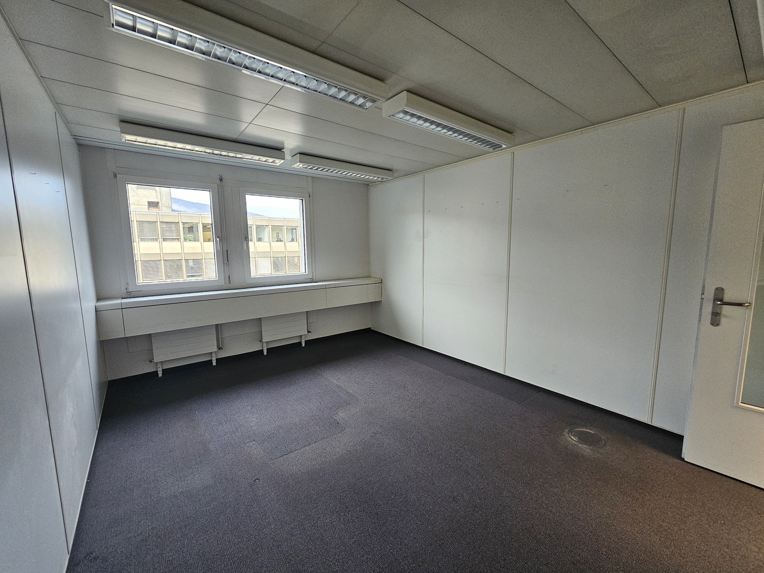 ufficio 116-116m²