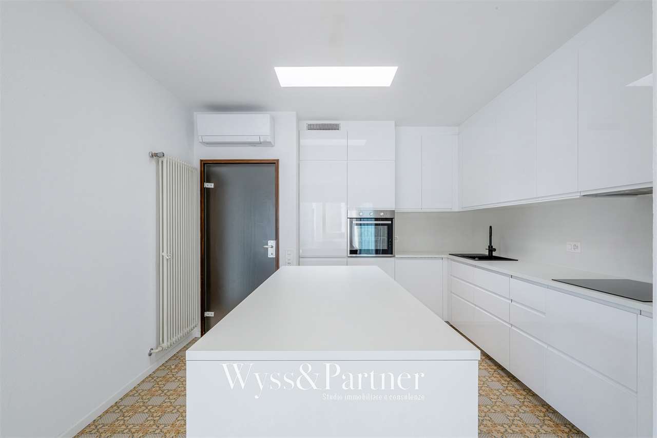 5 rooms apartment, foto 5 di 10