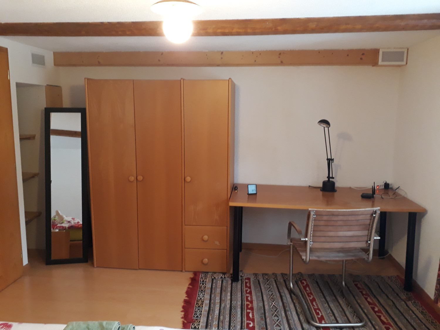 Stanza in un appartamento condiviso, foto 4 di 5