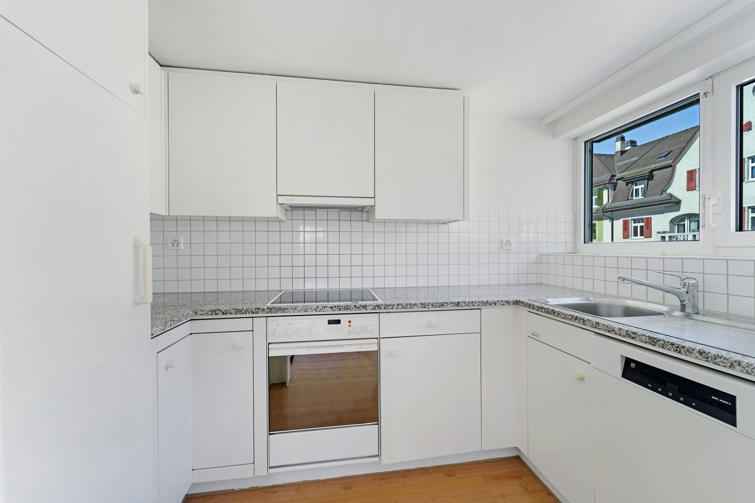 appartamento di 3 locali, foto 3 di 9