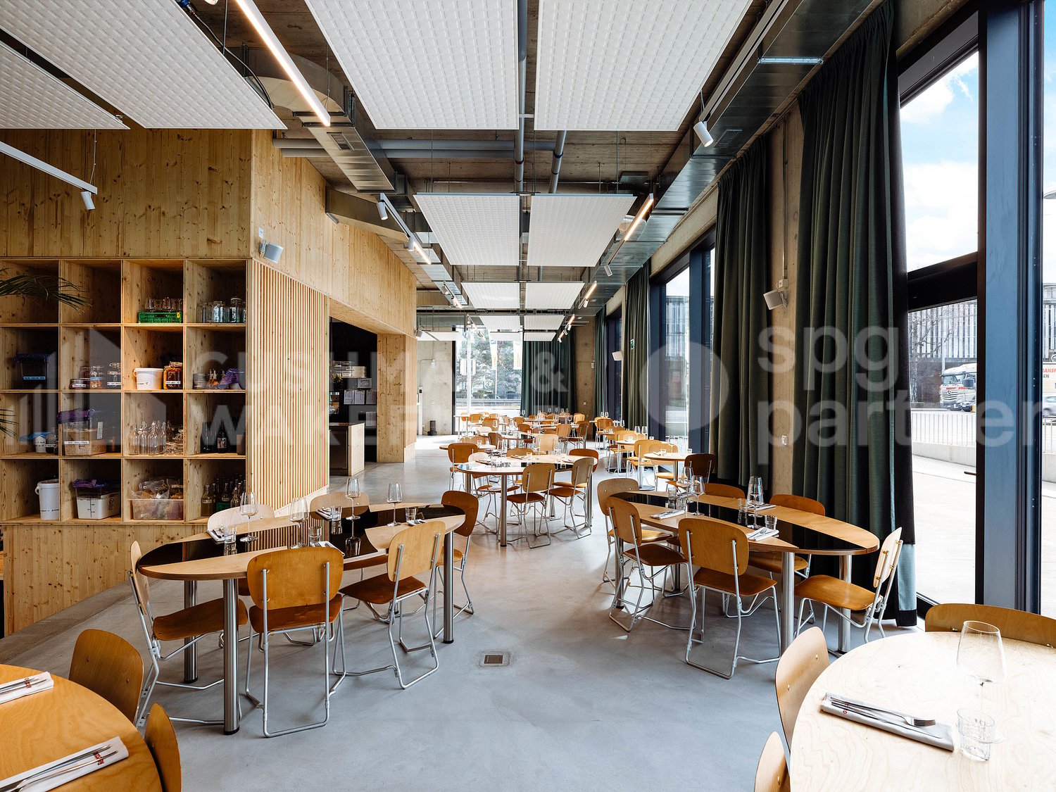 336m² commerciale
