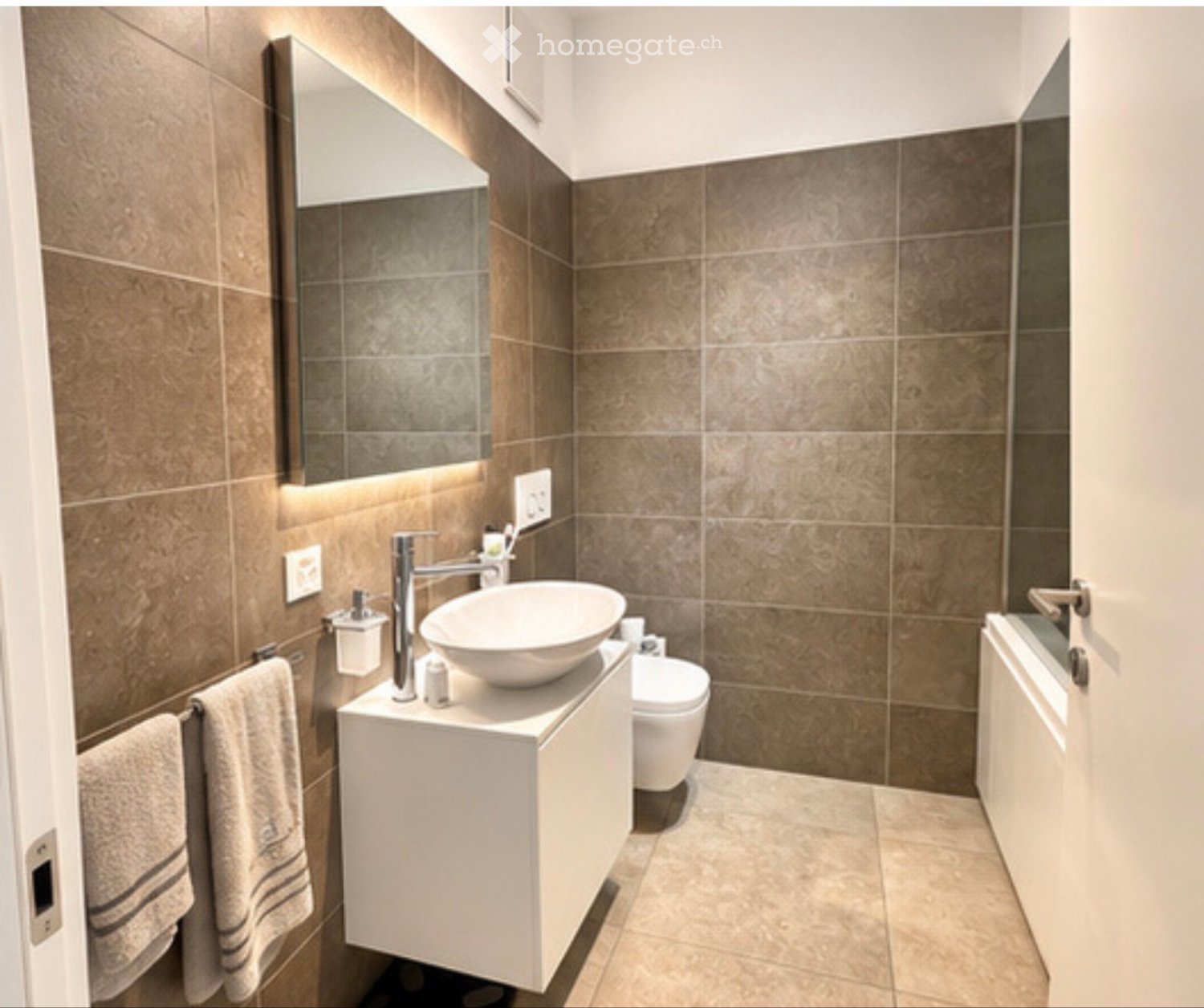 3 rooms apartment
