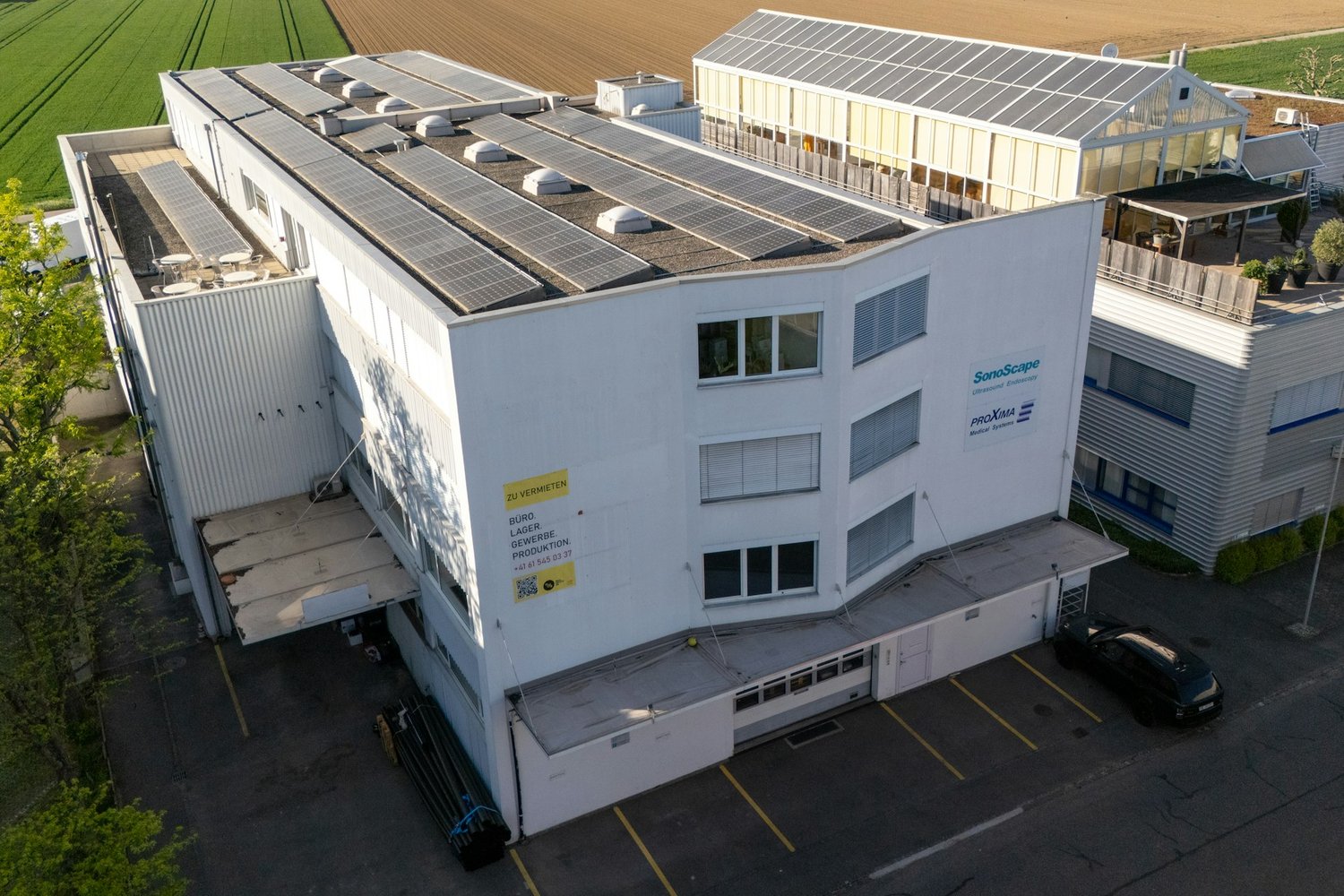 380m² commerciale