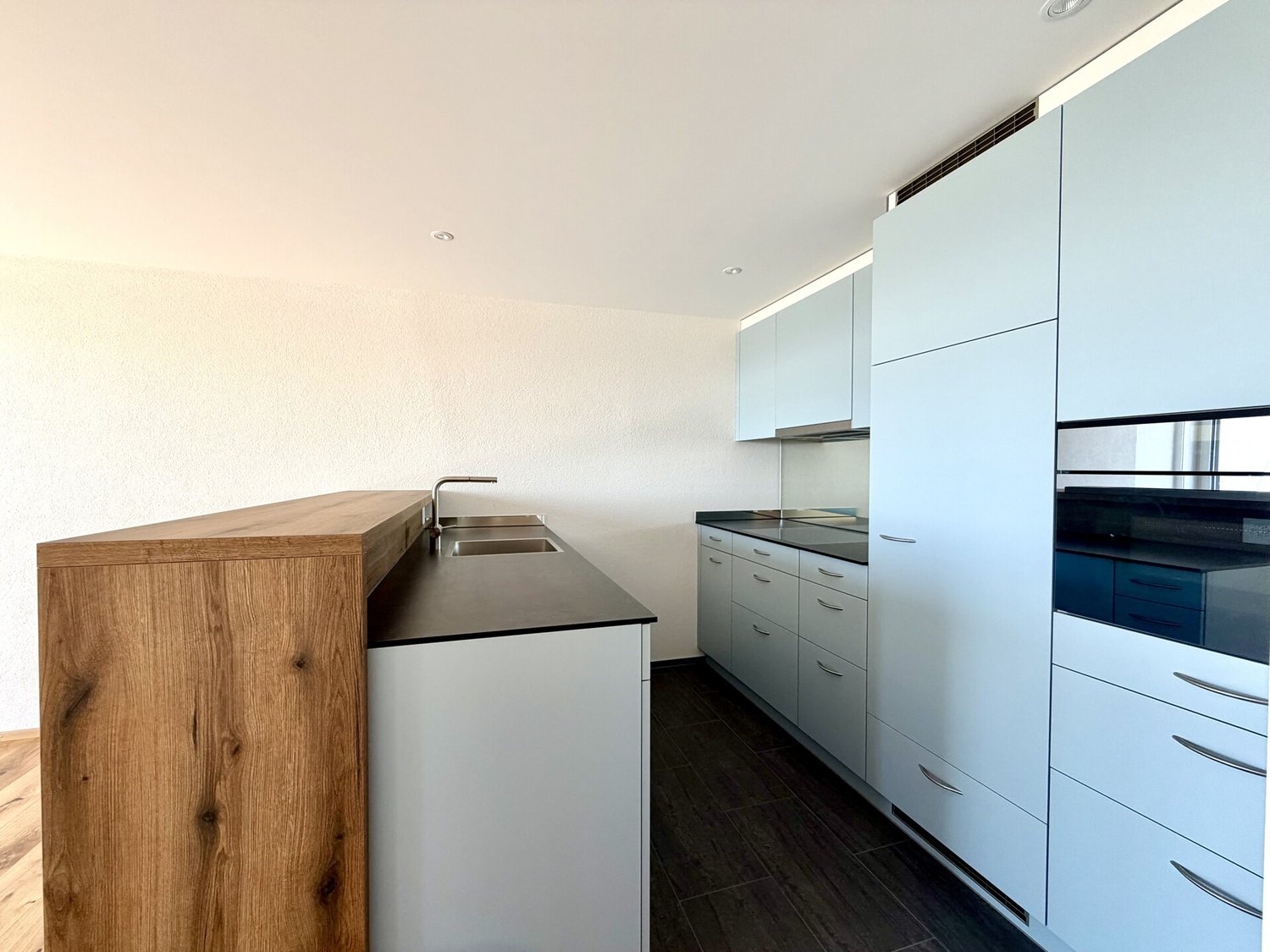 Appartamento di 3 ½ locali, foto 1 di 6