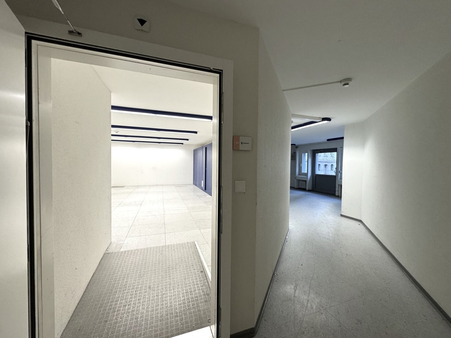 97m² commerciale
