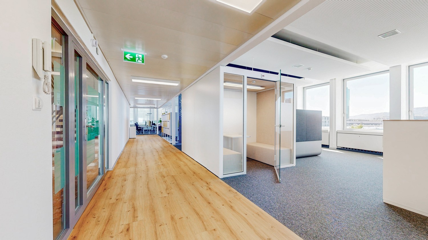 1070m² ufficio