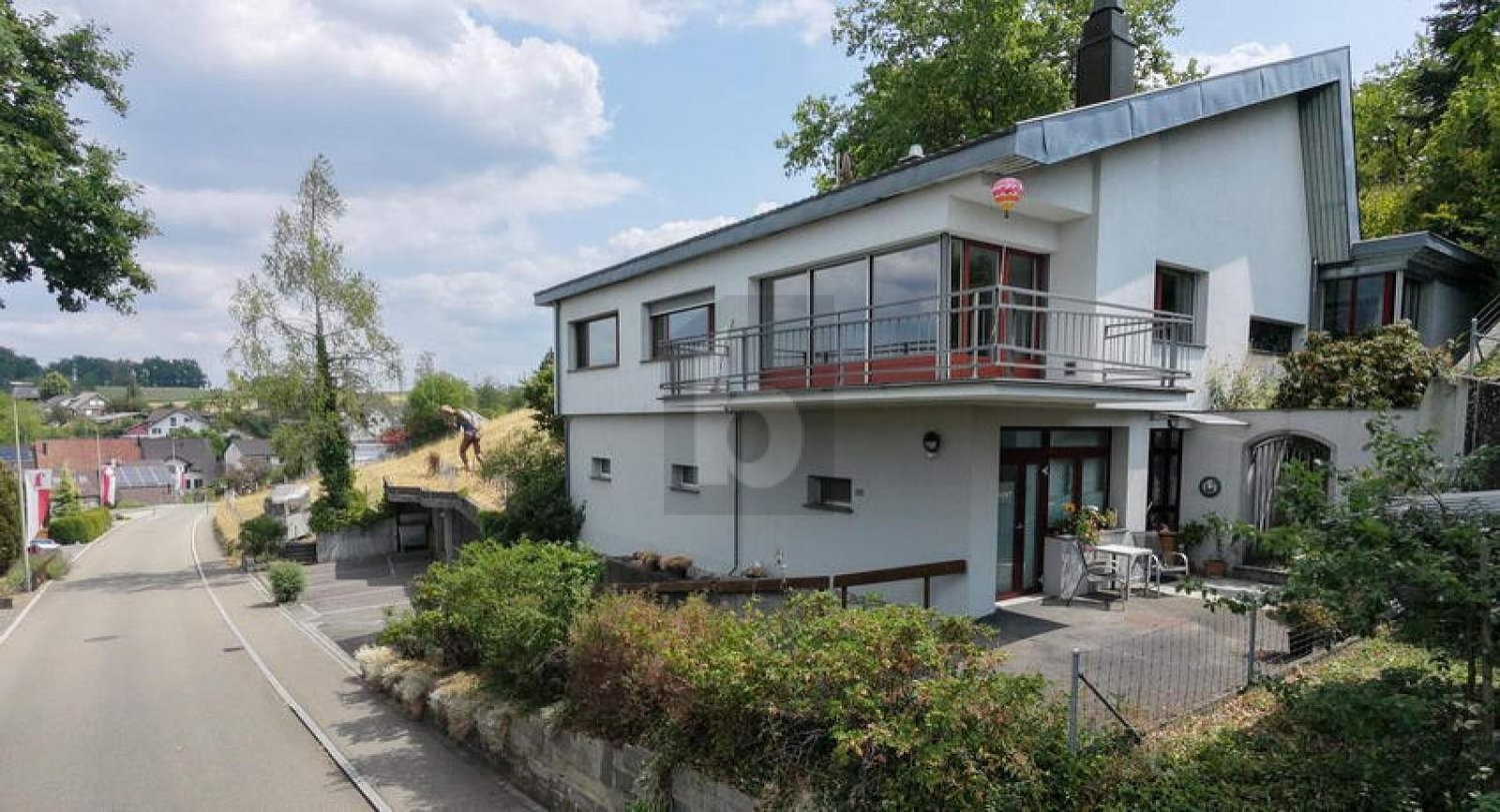 Appartamento con terrazza di 5 ½ locali