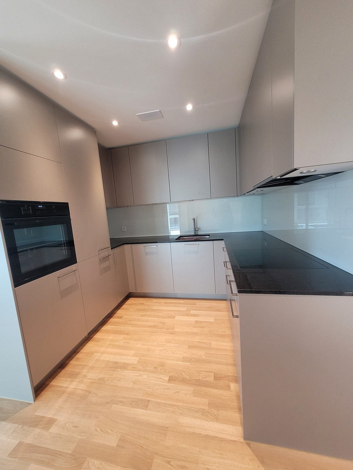 Appartamento di 4 ½ locali, foto 1 di 10