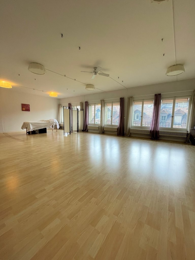 96m² bureau