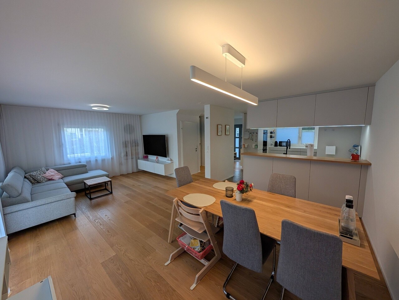 Casa a schiera di 5 ½ locali, foto 4 di 10
