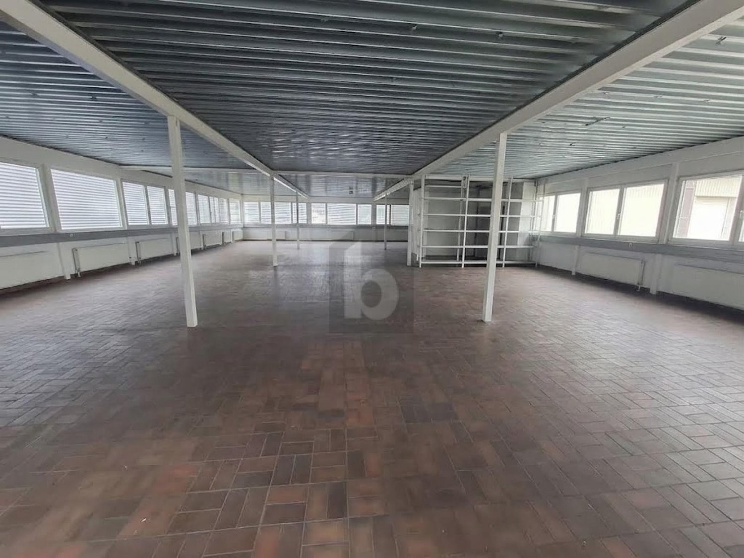 fabbrica di 460m²