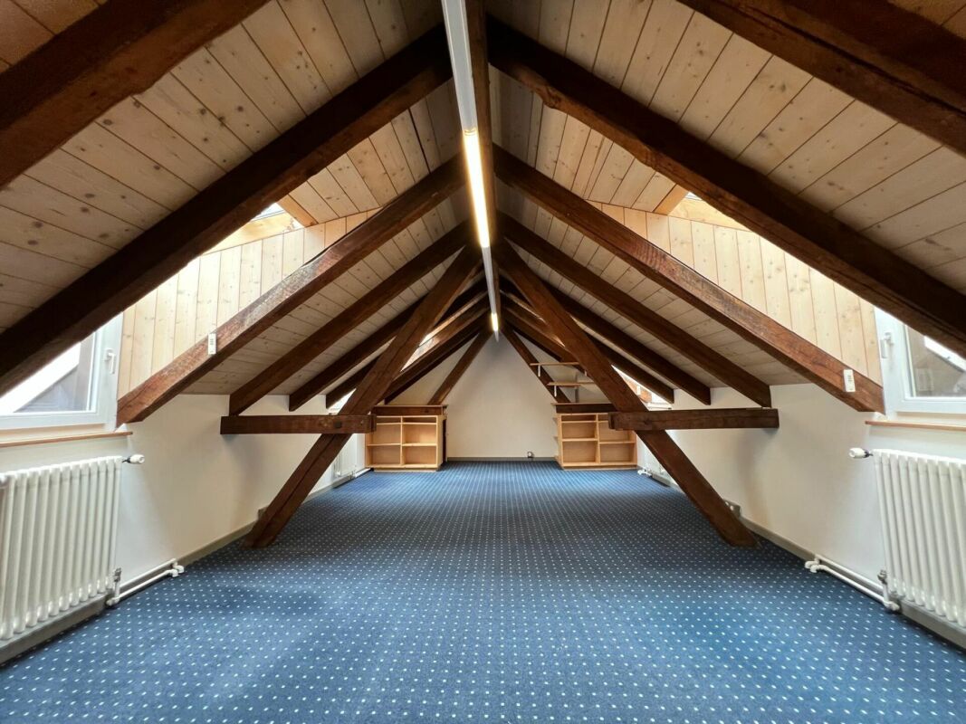 Ufficio di 60m², foto 2 di 7