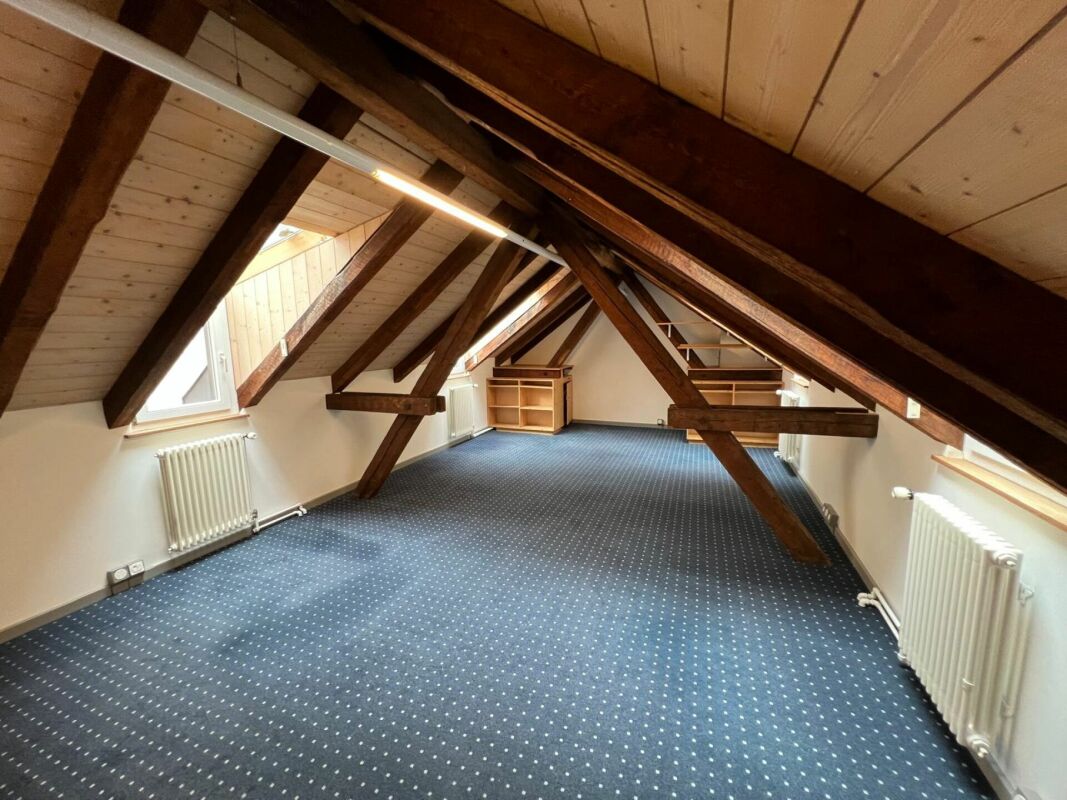 Ufficio di 60m², foto 1 di 7