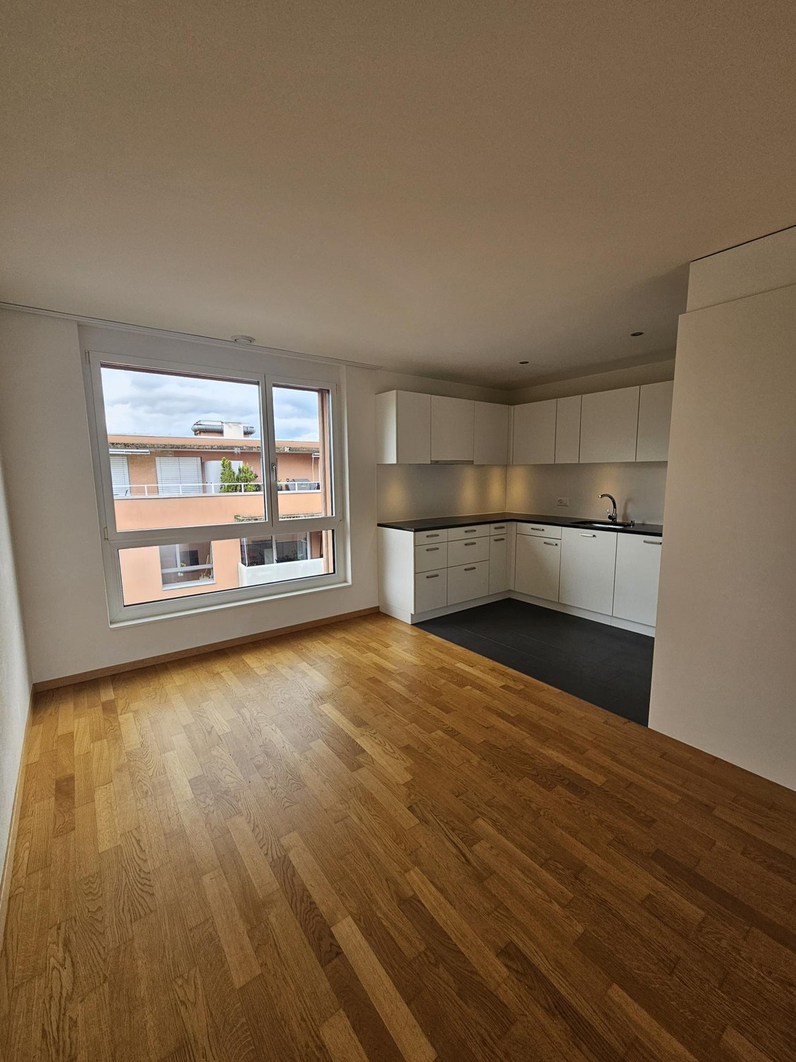 Appartamento di 2 ½ locali, foto 3 di 8