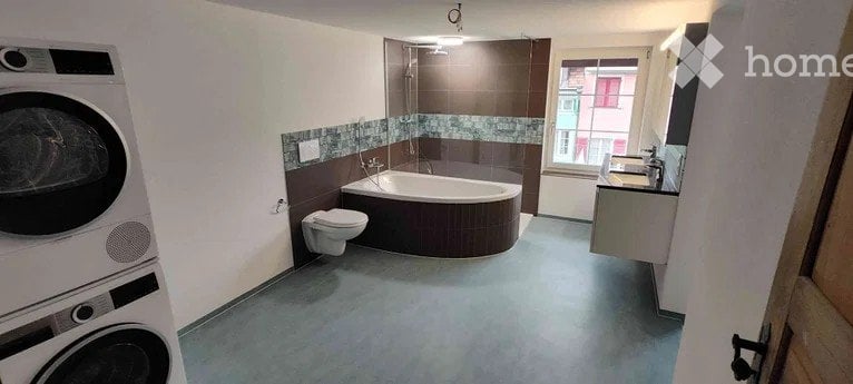 6 ½ rooms apartment