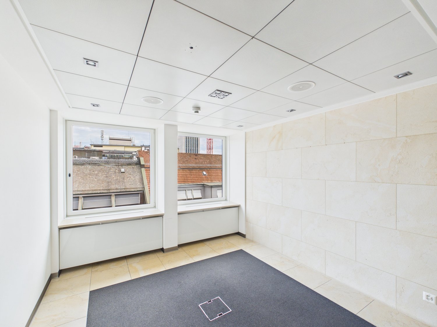 ufficio di 665m²